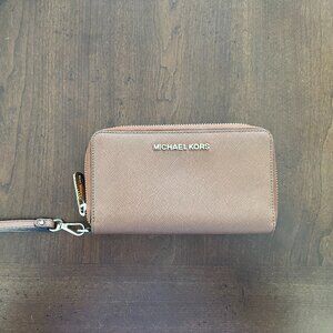 Michael Kors Wristlet
